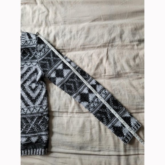 NWOT Lucky Brand Aztec Black and White Cotton Pullover Sweater - Picture 7 of 11